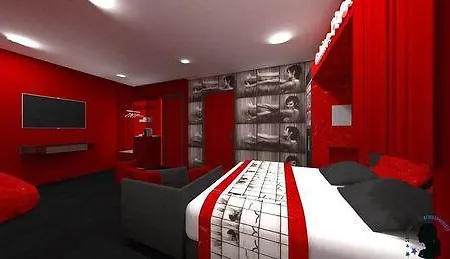 Declic 4* Parigi