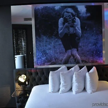 Declic 4* Paris